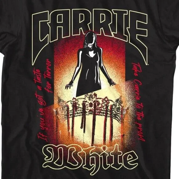 Carrie White Crowned Horror Movie Graphic T-Shirt Classic Film Fan Gift Tee 17 - Picture 2 of 5